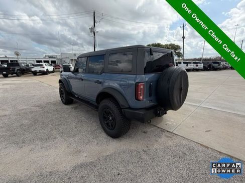 Used 2023 Ford Bronco Wildtrak image 3