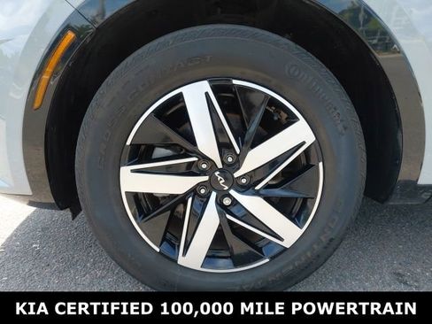 Certified 2023 Kia Sorento EX w/ Panoramic Sunroof Package image 10