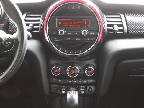 Used 2015 MINI Cooper S FWD image 30