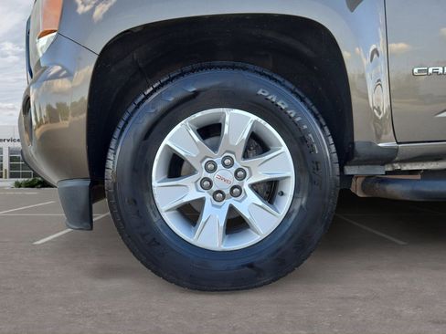 Used 2016 GMC Canyon SLE image 9