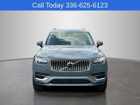 Used 2023 Volvo XC90 T8 Core AWD/4WD image 8