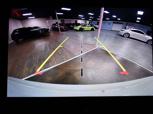 Used 2022 Jeep Wagoneer Series III w/ Premium Group I image 38