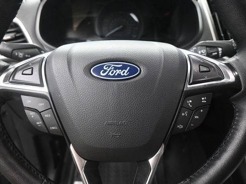 Used 2024 Ford Edge SEL AWD/4WD image 10