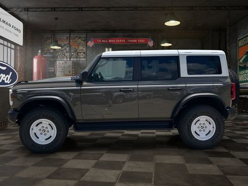 New 2026 Ford Bronco Heritage Edition AWD/4WD image 3