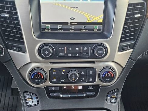 Used 2017 GMC Yukon Denali w/ Open Road Package RWD image 12