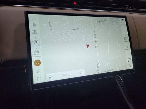 New 2025 Land Rover Range Rover Sport Dynamic SE image 35