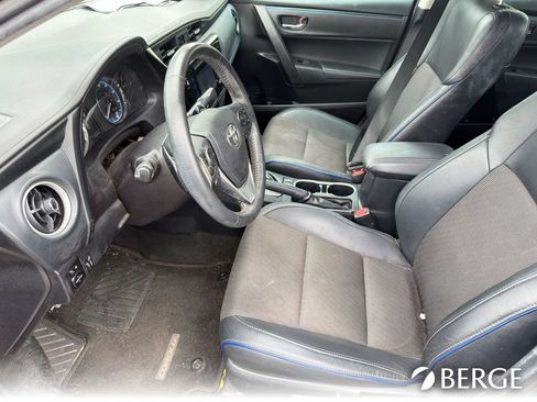 Used 2018 Toyota Corolla SE w/ Carpet Mat Package (TMS) FWD image 12
