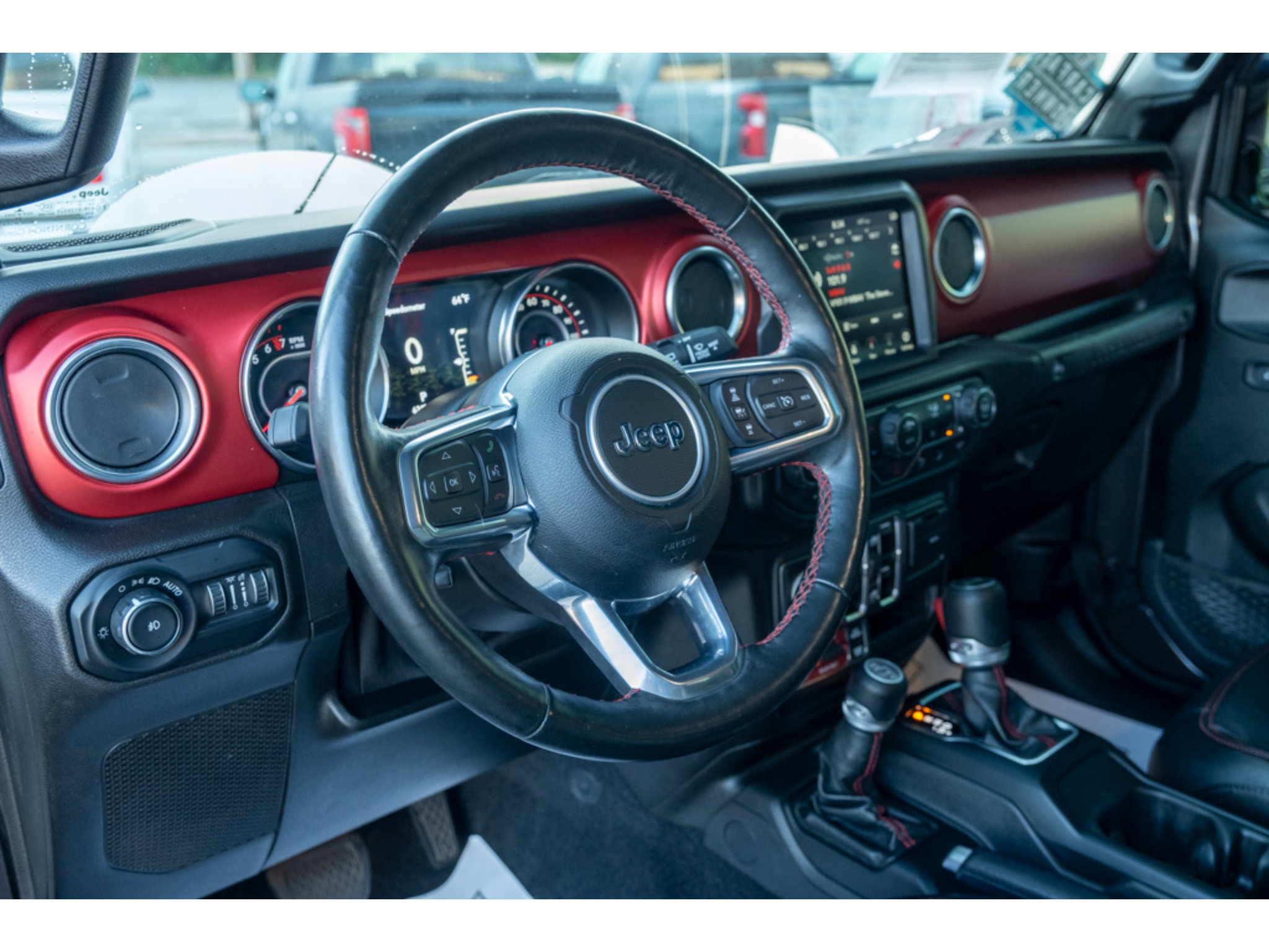 Used 2021 Jeep Wrangler Unlimited Rubicon AWD/4WD image 11