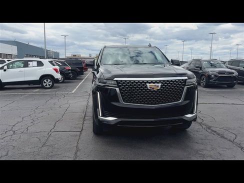 Certified 2024 Cadillac Escalade Premium Luxury w/ Performance Package AWD/4WD image 3