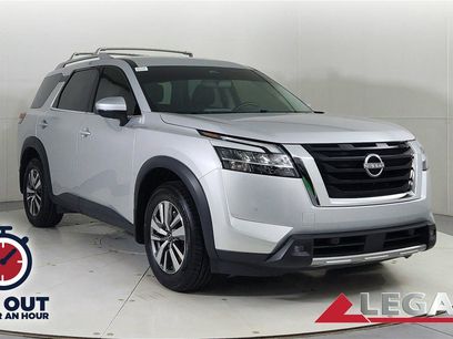 Used 2022 Nissan Pathfinder SL