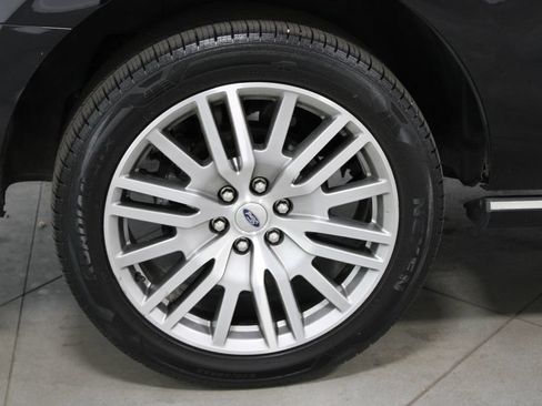 Used 2022 Ford Expedition Platinum AWD/4WD image 14