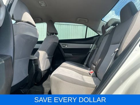 Used 2017 Toyota Corolla LE FWD image 15