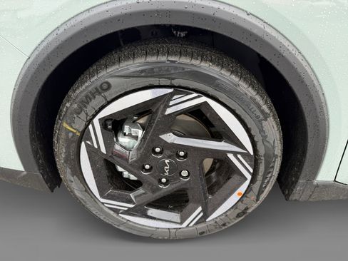 New 2026 Kia K4 EX image 9