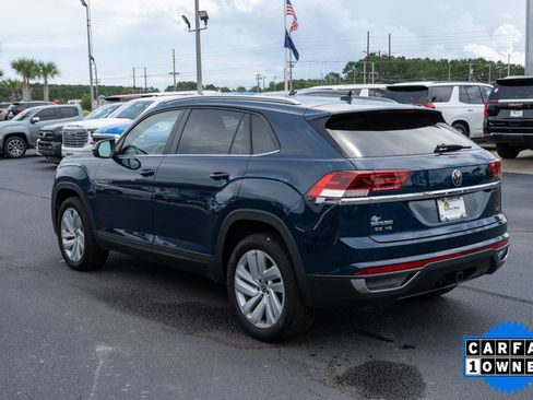 Used 2022 Volkswagen Atlas Cross Sport SE image 5
