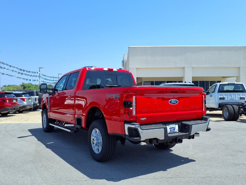 New 2026 Ford F250 XLT w/ XLT Premium Package AWD/4WD image 2