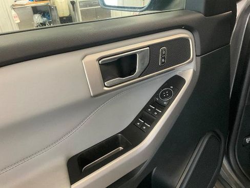 Certified 2024 Ford Explorer XLT w/ Equipment Group 202A AWD/4WD image 10