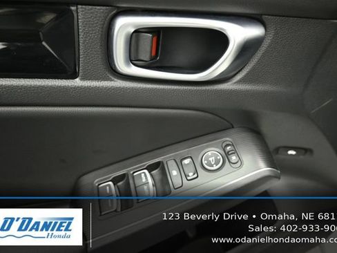 Used 2022 Honda Civic Touring image 24