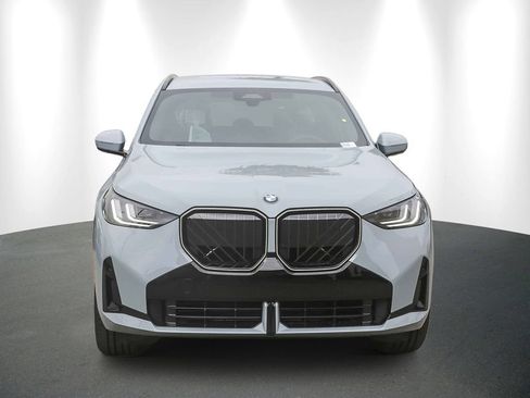 New 2026 BMW X3 xDrive30i w/ M Sport Package AWD/4WD image 2