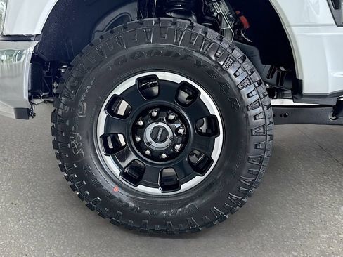 New 2026 Ford F250 King Ranch w/ Tremor Off-Road Package AWD/4WD image 38
