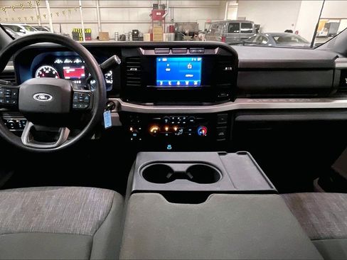 Certified 2023 Ford F250 XLT image 14