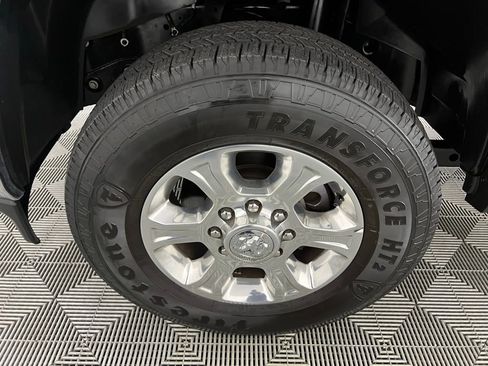 Used 2024 RAM 2500 Big Horn w/ Bed Utility Group image 10