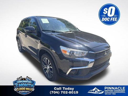 Used 2017 Mitsubishi Outlander Sport ES AWD/4WD image 1