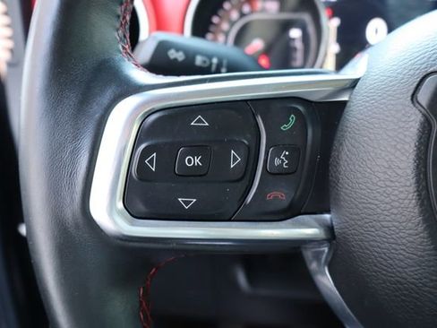 Used 2018 Jeep Wrangler Unlimited Rubicon AWD/4WD image 15