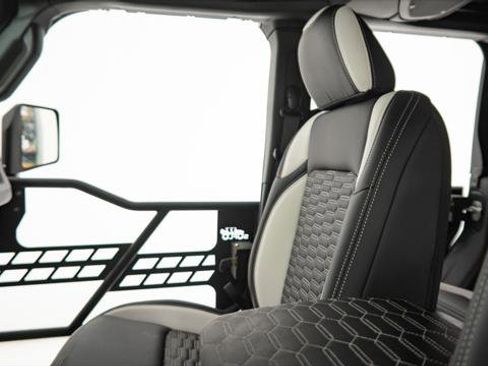 Used 2026 Jeep Gladiator Sport image 37