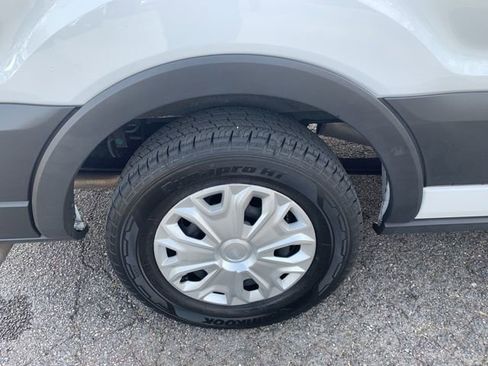 Certified 2024 Ford Transit 350 XLT image 39