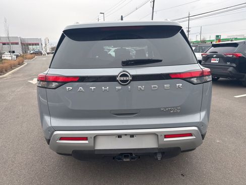 Used 2022 Nissan Pathfinder Platinum w/ Cargo Package image 7
