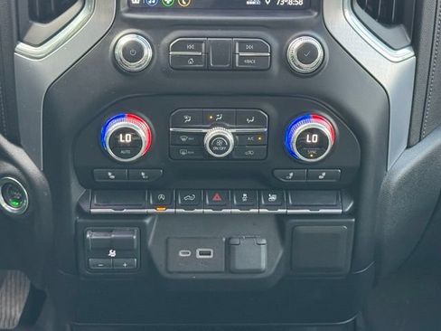 Used 2021 GMC Sierra 1500 Elevation w/ LPO, GMC Protection Package AWD/4WD image 14