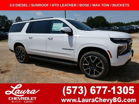 New 2026 Chevrolet Suburban RST w/ Comfort Package AWD/4WD image 1