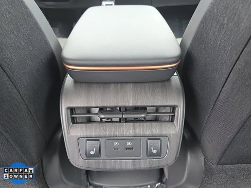 Used 2023 Nissan Ariya AWD image 33