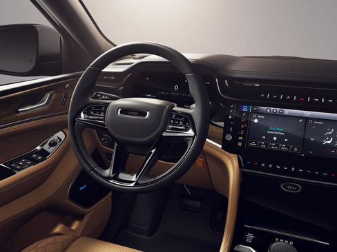 New 2026 Jeep Grand Cherokee Summit AWD/4WD image 21