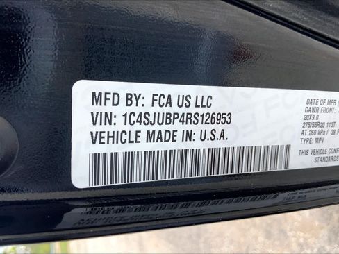Used 2024 Jeep Wagoneer Series II w/ Flexible Seating Group RWD image 36
