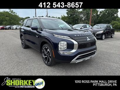 New 2025 Mitsubishi Outlander SE