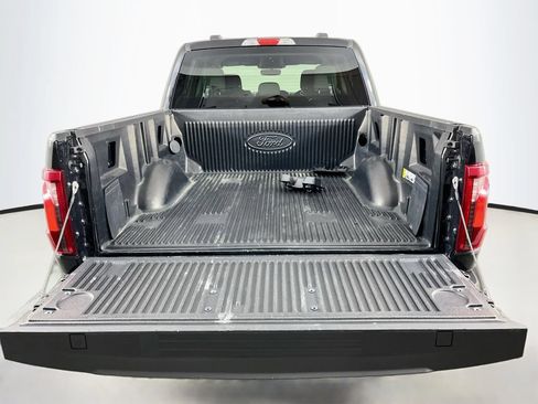 Used 2024 Ford F150 XLT AWD/4WD image 9