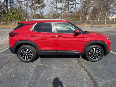 Used 2026 Chevrolet TrailBlazer LT w/ LT Cold Weather Package image 6