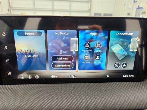 New 2026 Nissan Kicks SR image 25