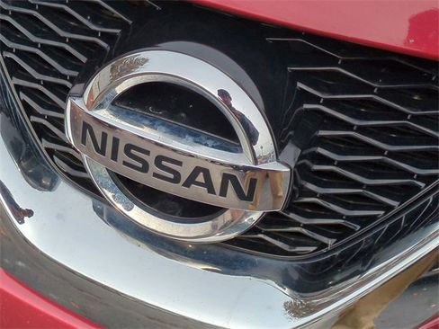 Used 2016 Nissan Rogue SV image 30