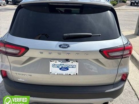 Used 2024 Ford Escape Active FWD image 1