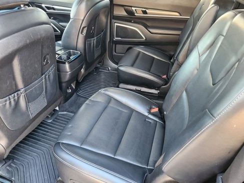 Used 2022 Kia Telluride S image 33