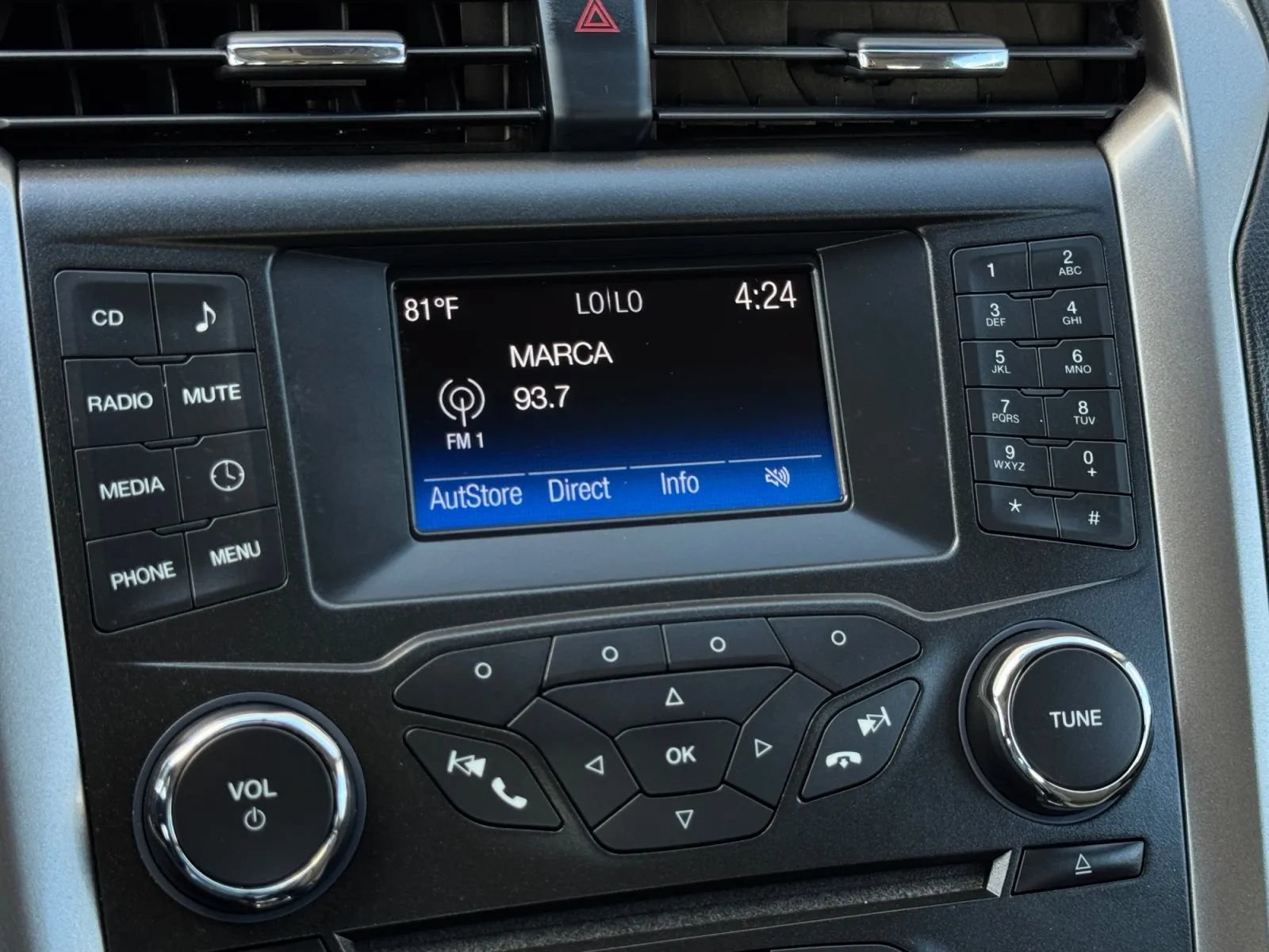 Used 2017 Ford Fusion S FWD image 32