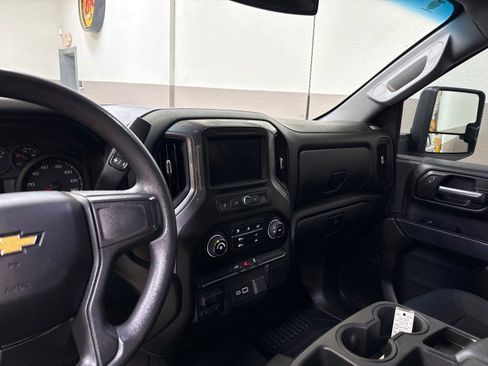 Used 2023 Chevrolet Silverado 2500 W/T w/ WT Convenience Package image 19