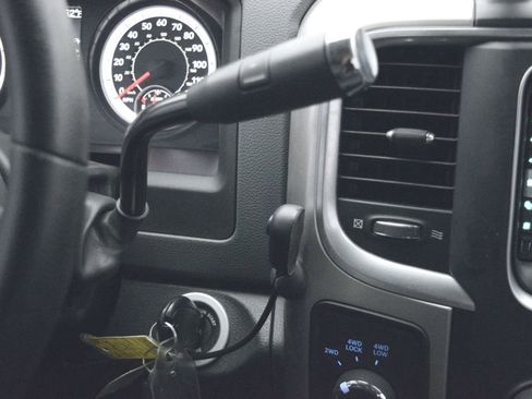 Used 2016 RAM 2500 SLT AWD/4WD image 24