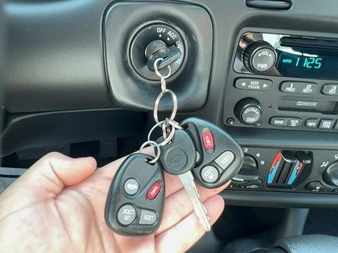 Used 2002 Chevrolet Monte Carlo SS w/ Preferred Equipment Group image 43