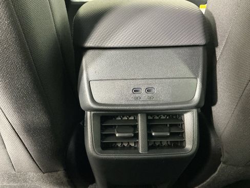 New 2026 Chevrolet Equinox LT AWD/4WD image 13