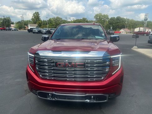 Used 2023 GMC Sierra 1500 Denali w/ Denali Reserve Package AWD/4WD image 16