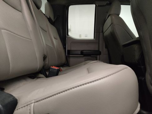 Used 2020 Ford F250 XL w/ Power Equipment Group AWD/4WD image 19
