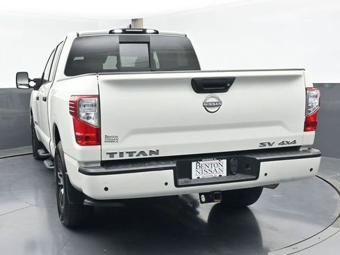 Used 2024 Nissan Titan SV w/ SV Convenience Package AWD/4WD image 40